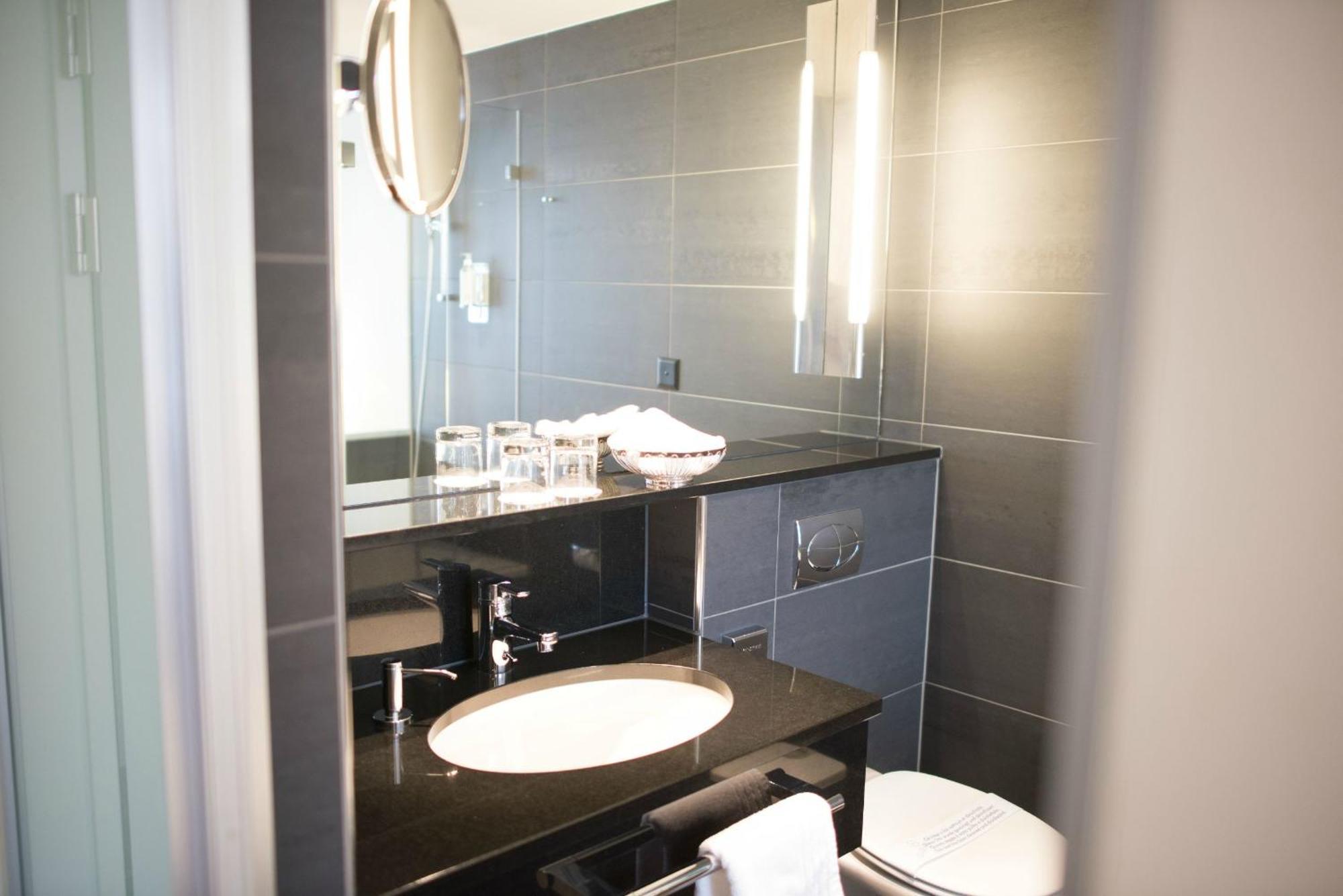 Glockenhof Hotel 4*
