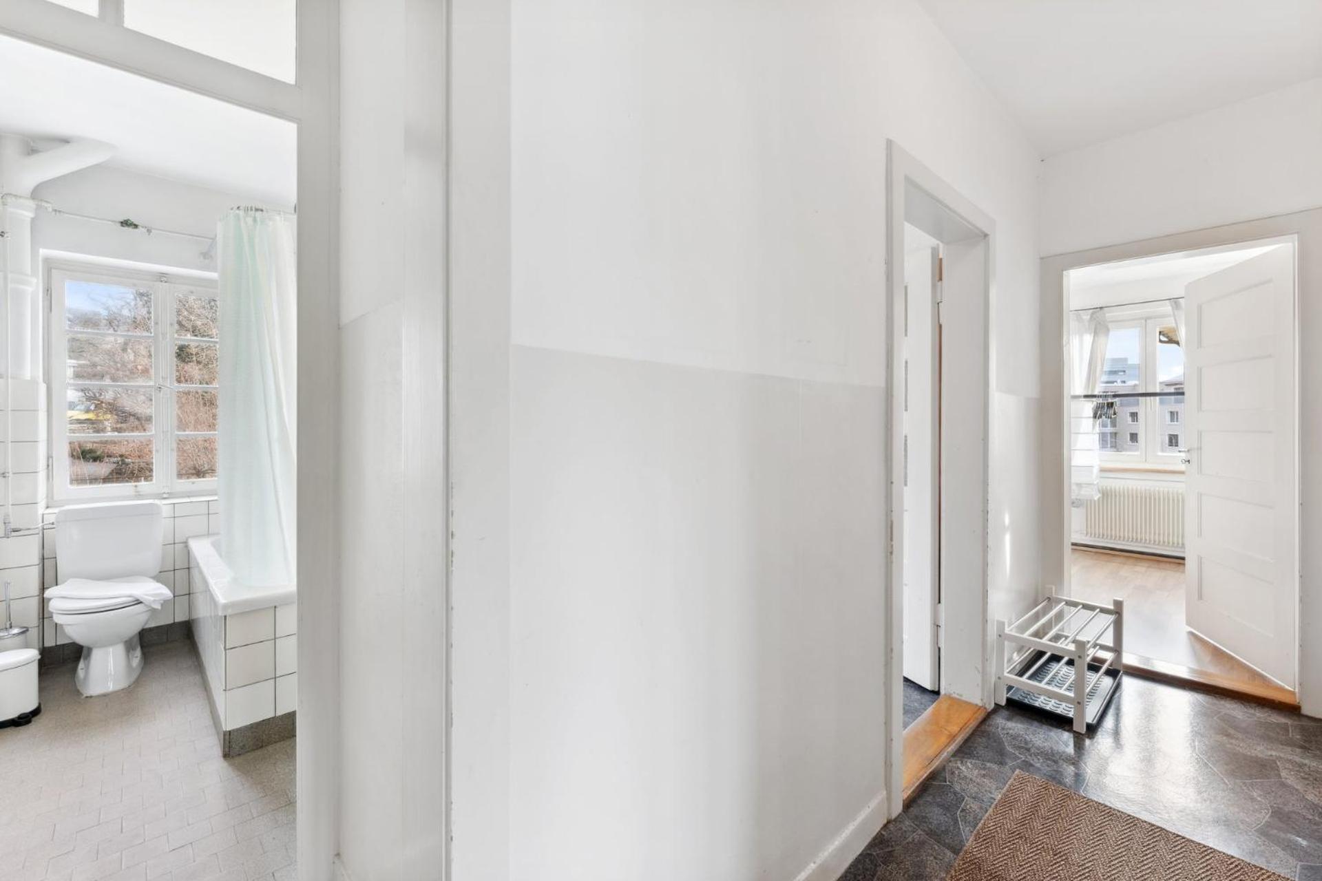 Homey Comfort In Oerlikon