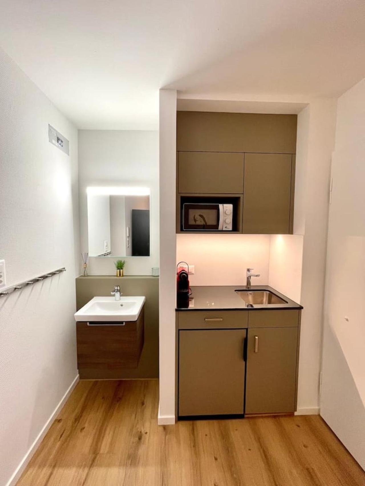 Heart Of Modern Hg14