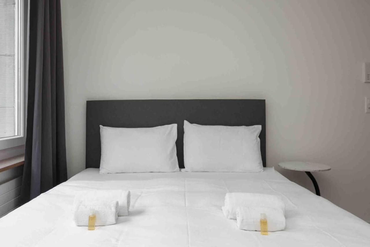 Urban Oasis With Queen Bed And View Be-28 Apartment Zurich