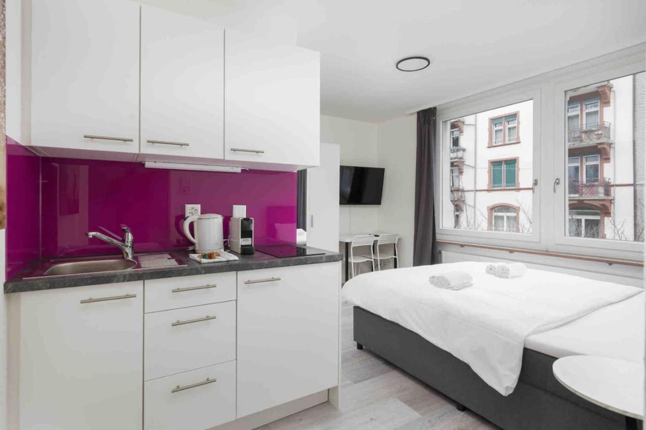 Urban Oasis With Queen Bed And View Be-28 Zurich