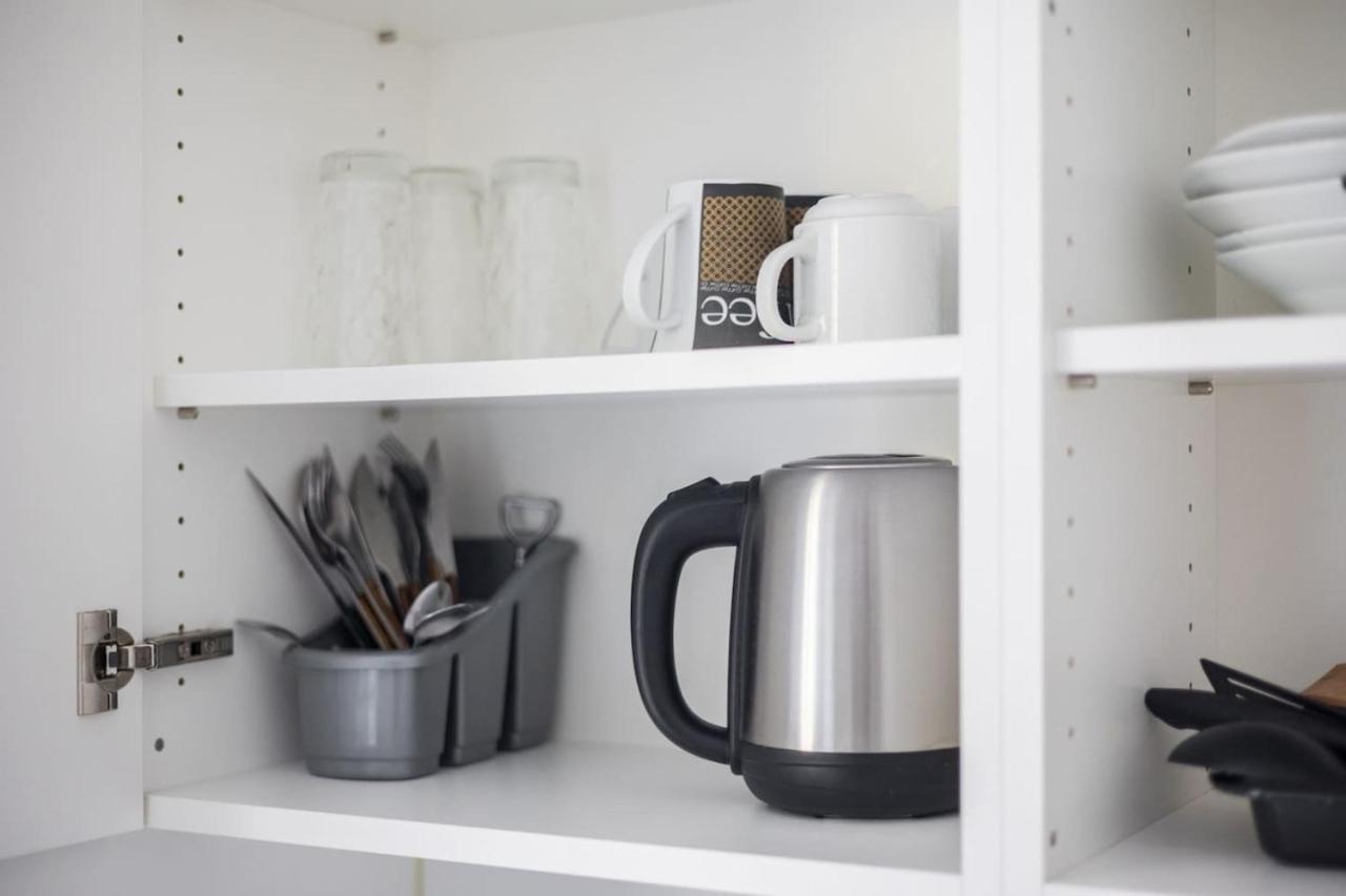 Apartment Urban Oasis With Queen Bed And View Be-39