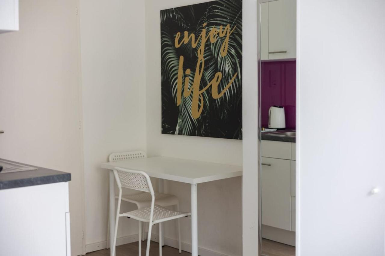 Apartment Urban Oasis With Queen Bed And View Be-23 *