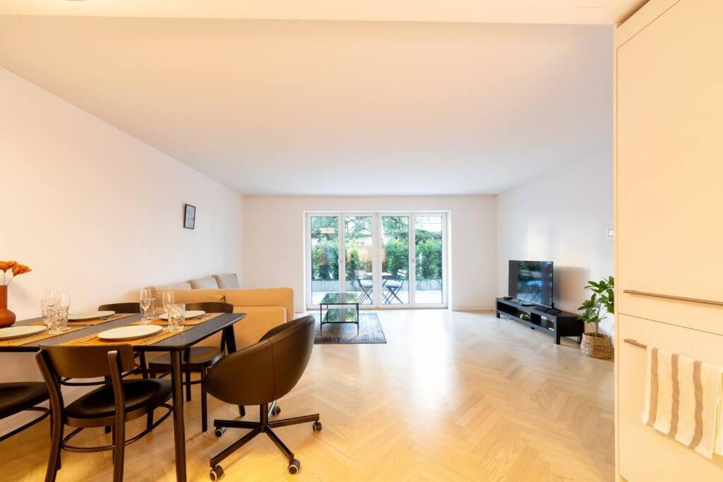Ground Floor - Peaceful Living In The Of Apartment