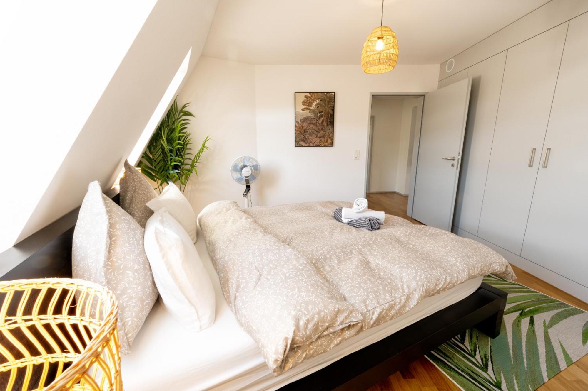 Urban Rooftop Getaway * Zurich