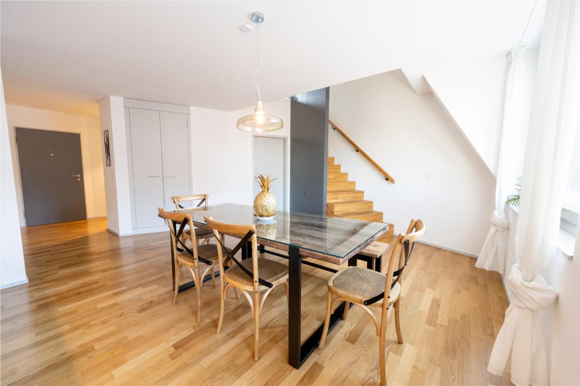 Urban Rooftop Getaway Apartment