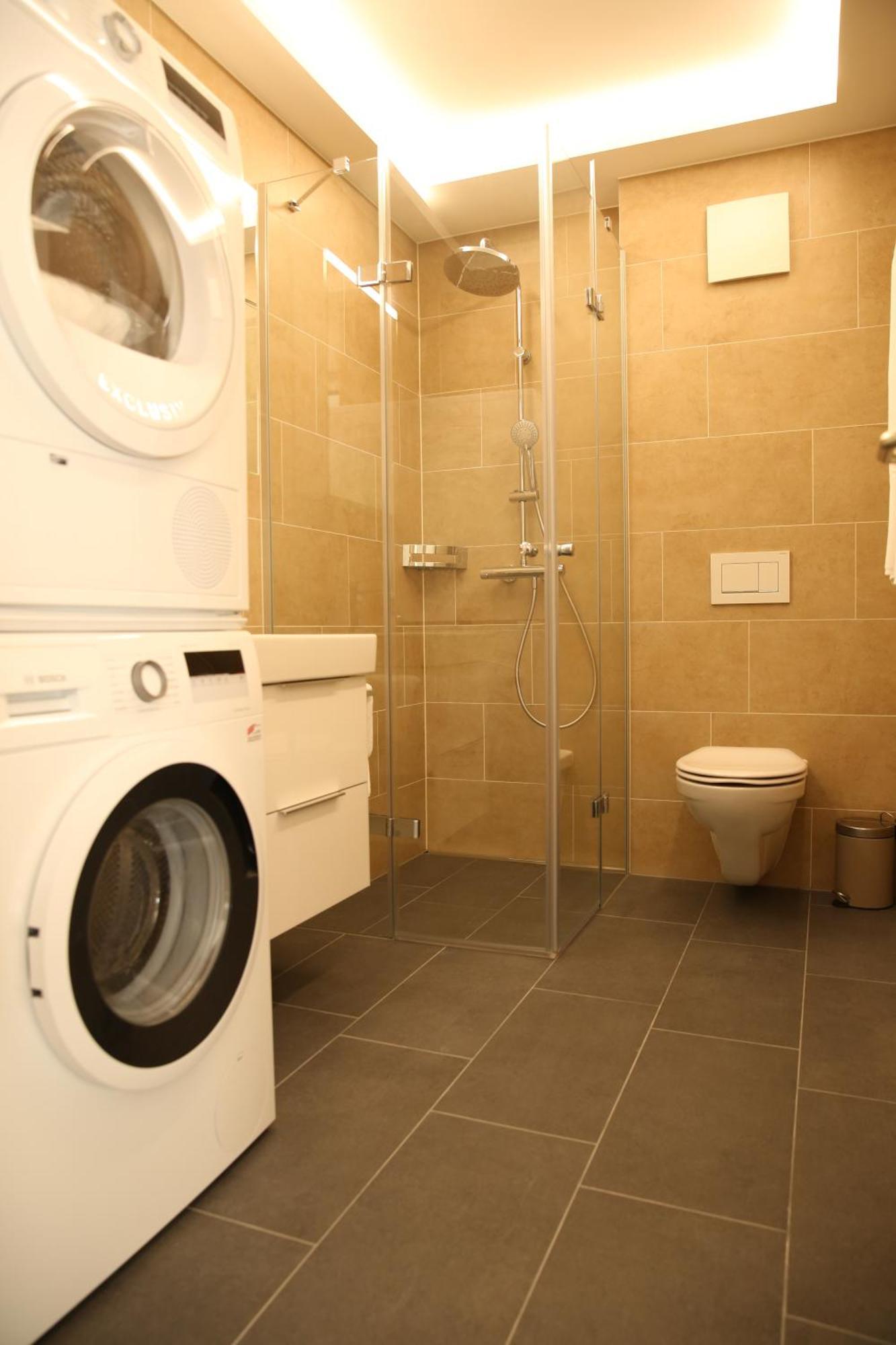 Aparthotel Lamira - Serviced