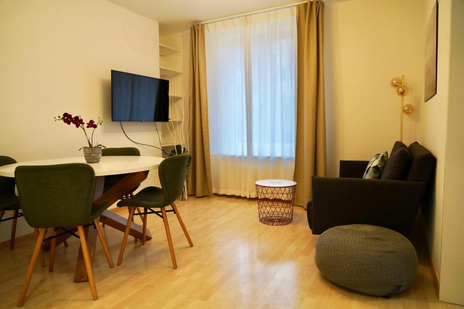 Apartment Swiss - 2 Bedroom Close To Eth