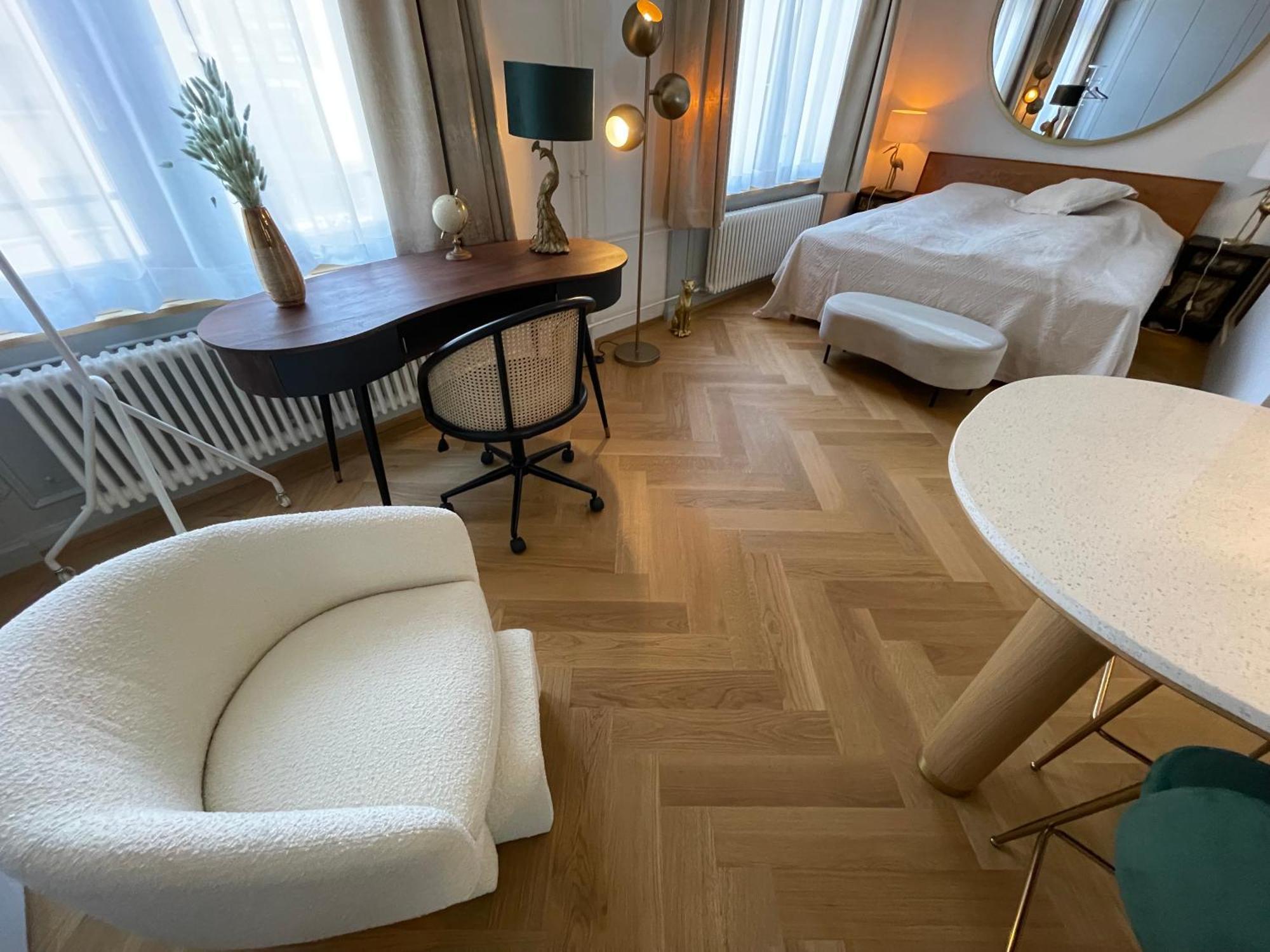 Apartment Exclusive Next To Main Station