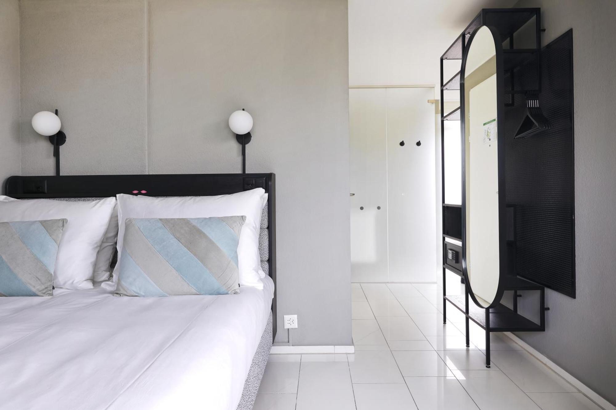 Aparthotel Numa Turi 3*