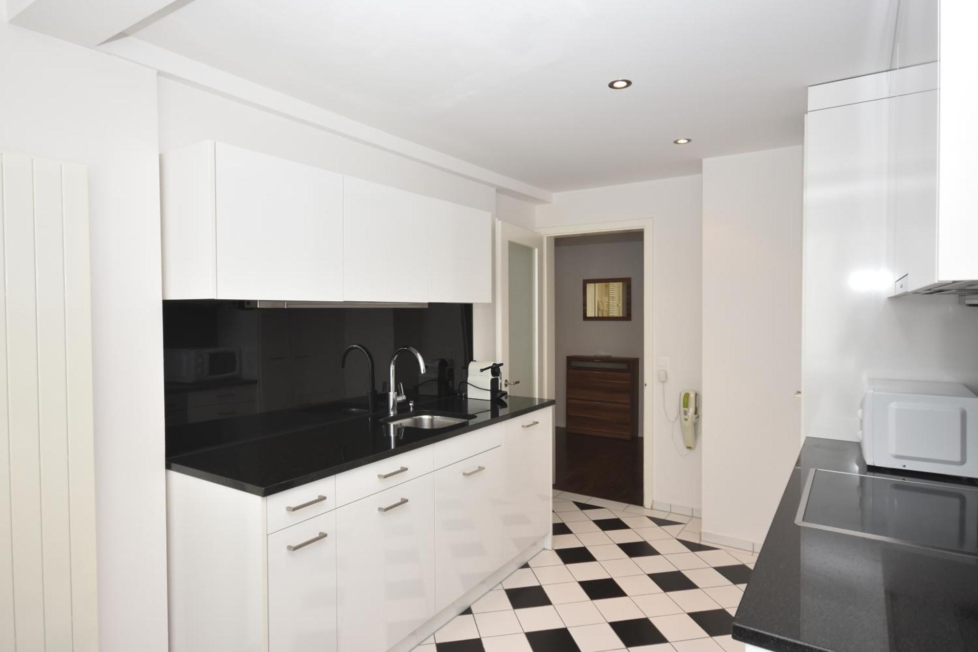 Apartment Pabs Residences - Florastrasse 28