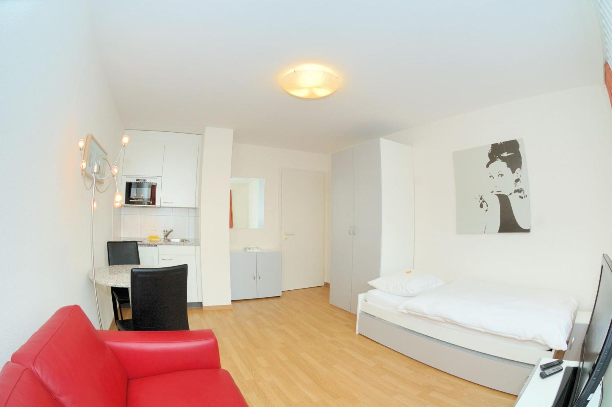 City-studio - Crown 31 Zürich