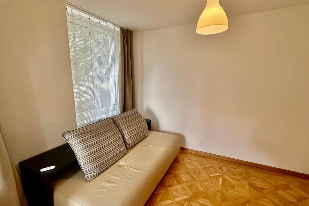 Apartment Wunderschoene Gartenwohnung In *