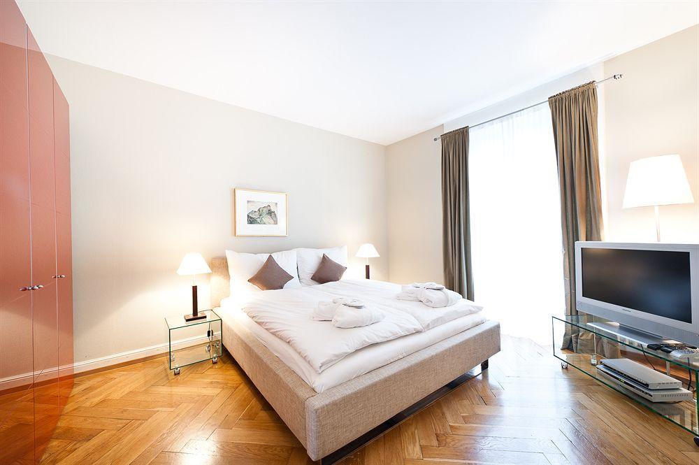 Jenatsch Apartment *