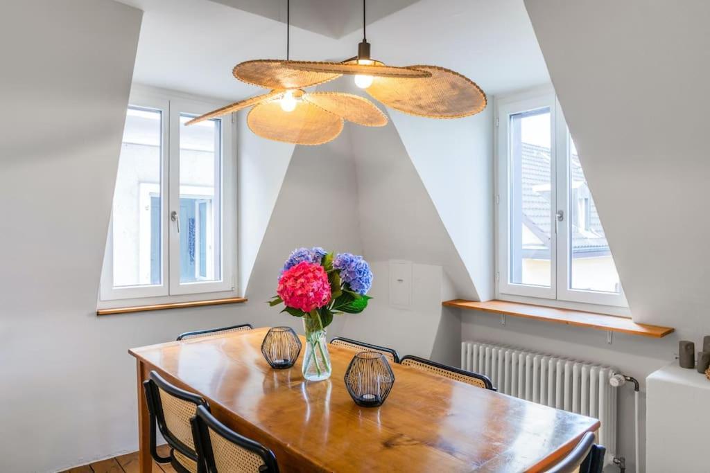 In Mit Dachterrasse // Langstrasse Apartment *