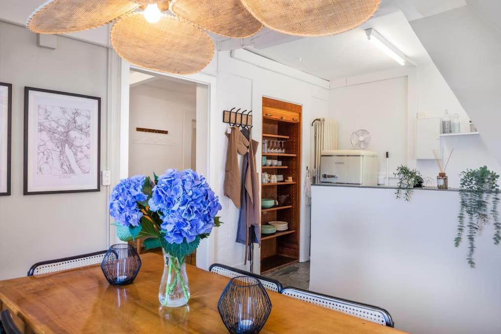 Apartment In Mit Dachterrasse // Langstrasse Zurich