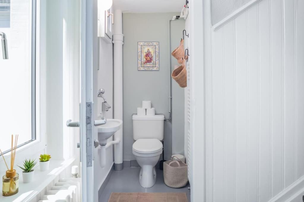 In Mit Dachterrasse // Langstrasse Apartment *