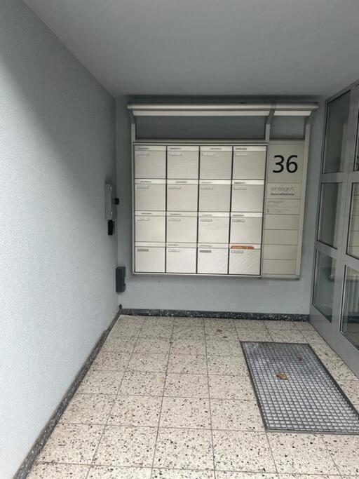 Beautiful, Quite And Very 2 Bedroom Flat Apartment Zürich
