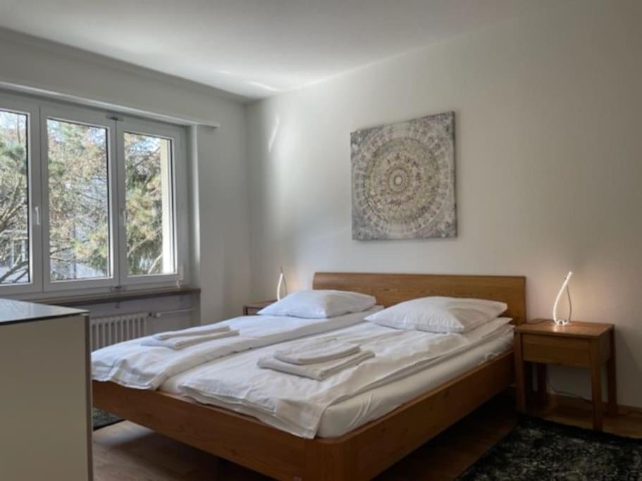 Apartment Beautiful, Quite And Very 2 Bedroom Flat Zurich