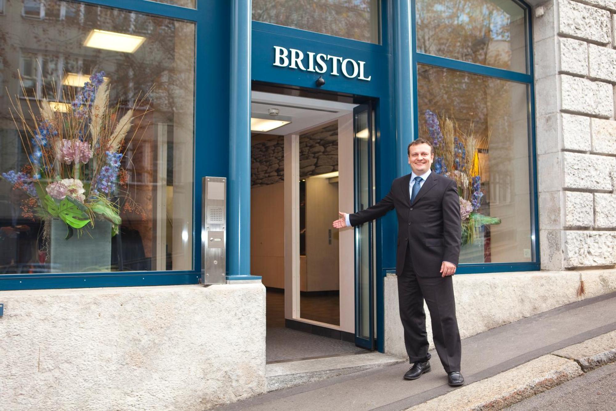 Hotel Bristol