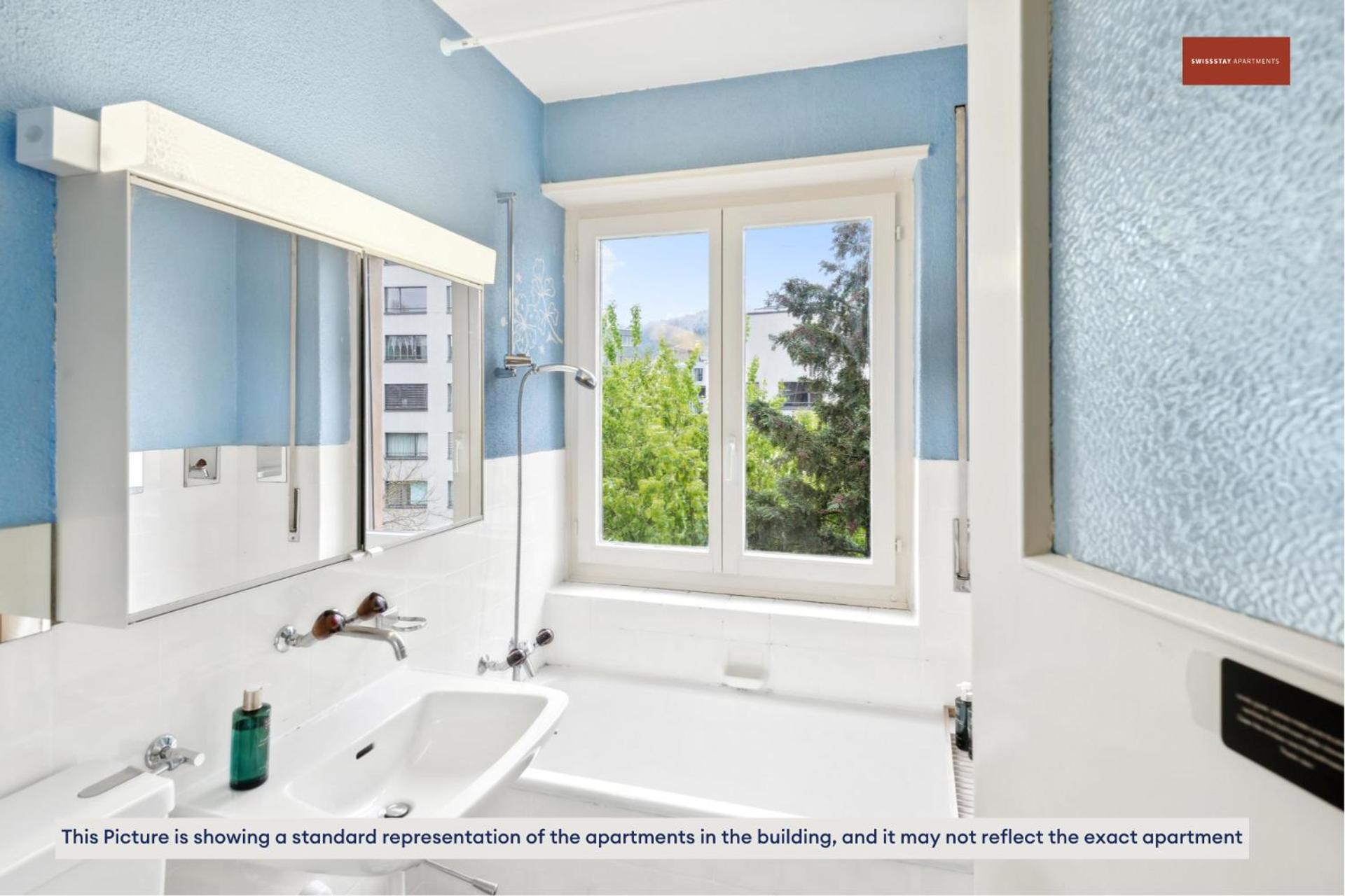 Apartment 15-min To Center: Cozy *