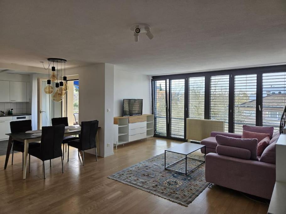 Feel Good With Forest View Apartment Zurich