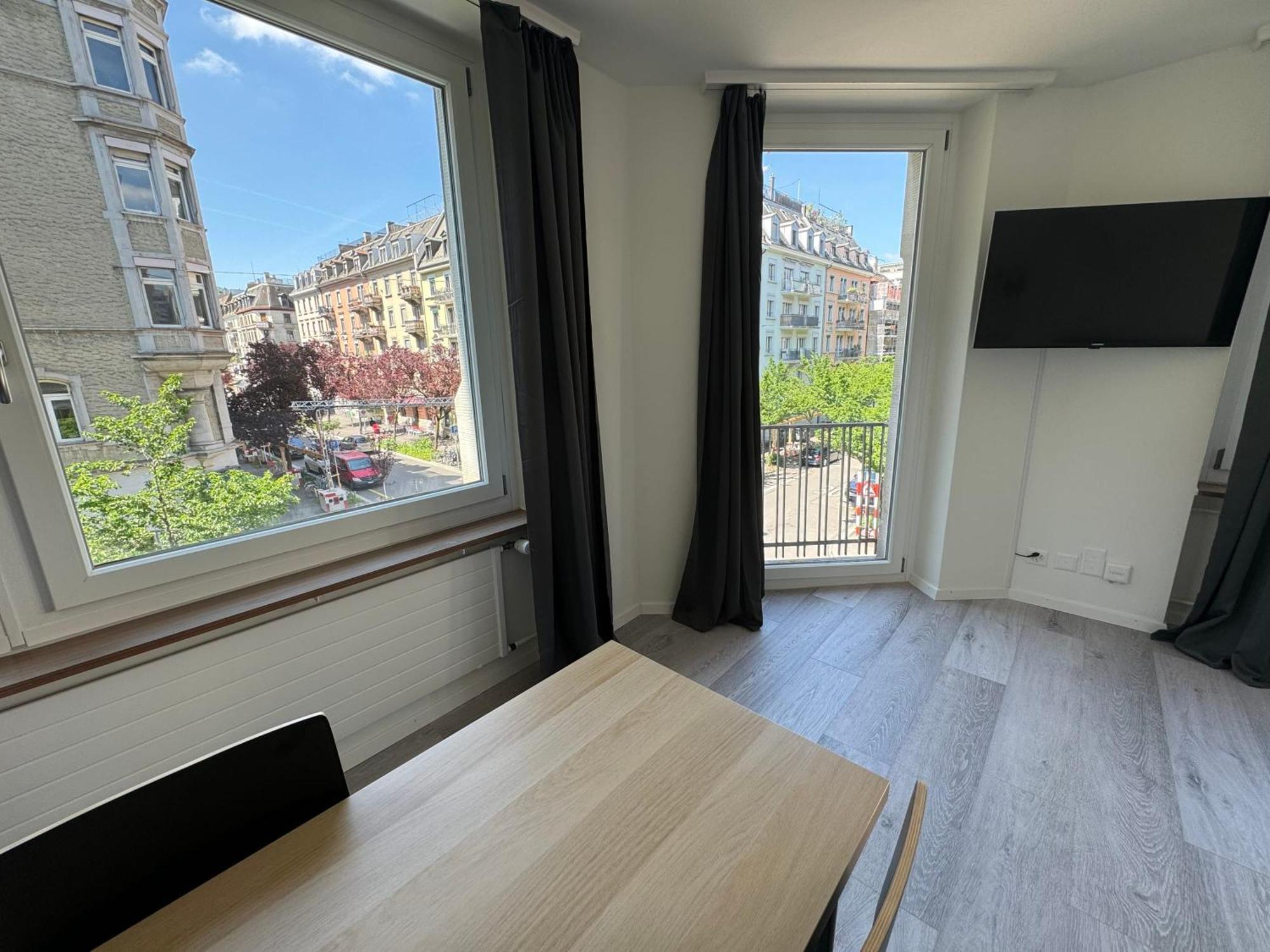 Downtown Deluxe With Queen Bed Be-26 Zurique