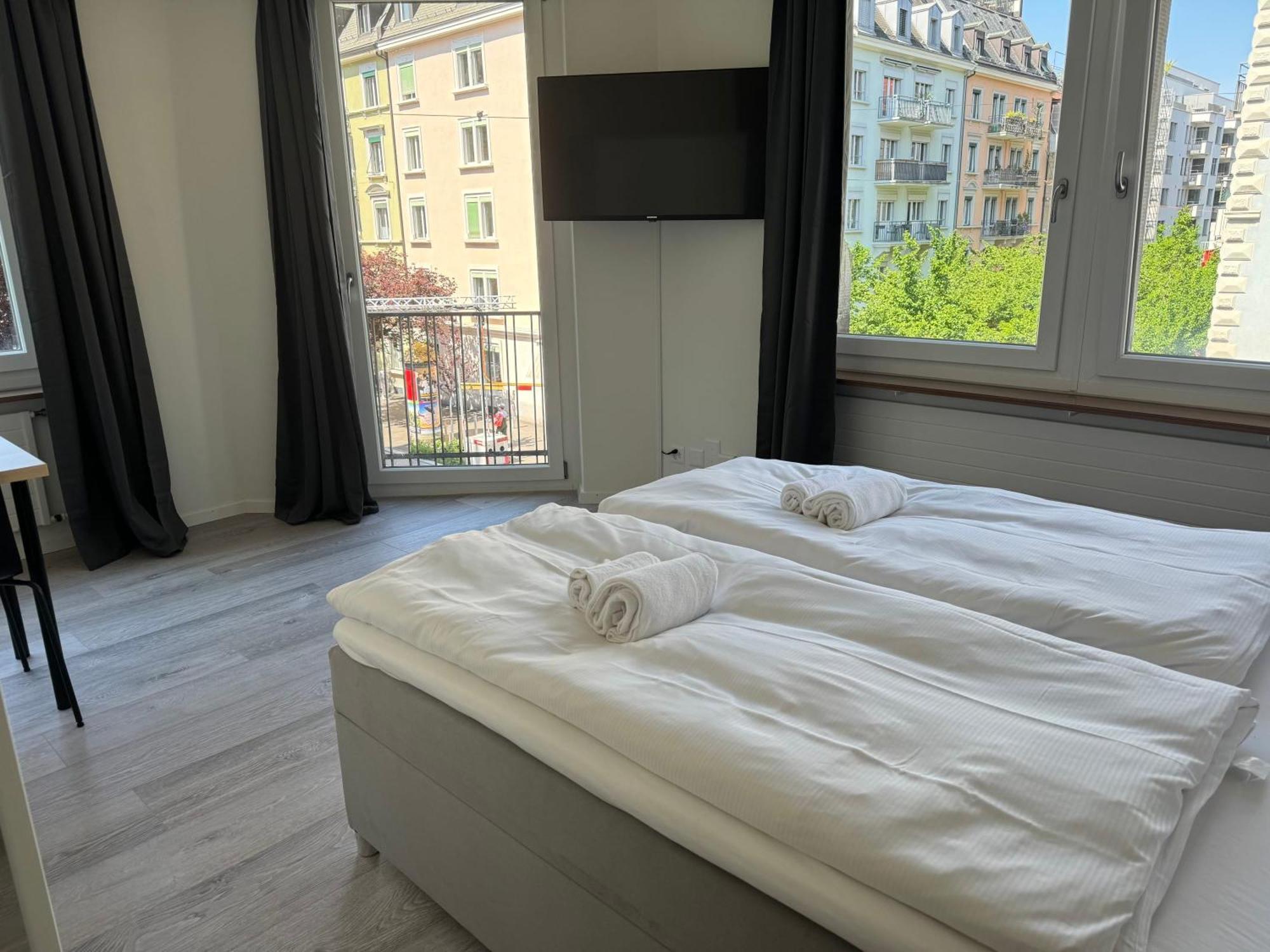 Apartment Downtown Deluxe With Queen Bed Be-26 *