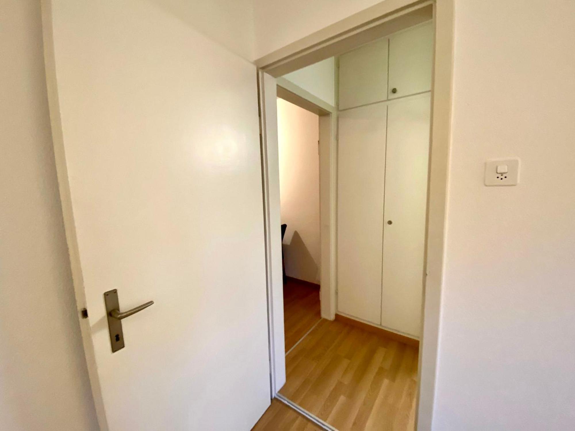 Apartment Modern Eingerichtete Stadtwohnung In Wollishofen