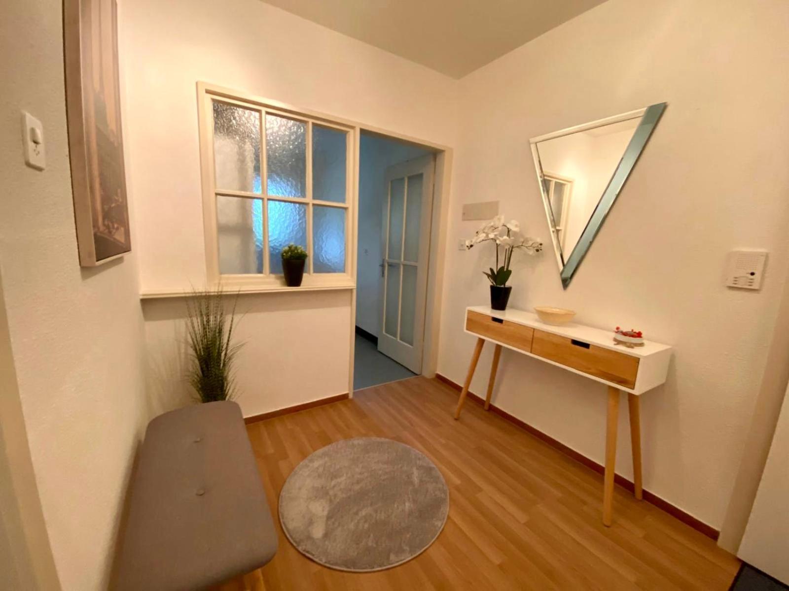 Modern Eingerichtete Stadtwohnung In Wollishofen * Zürich