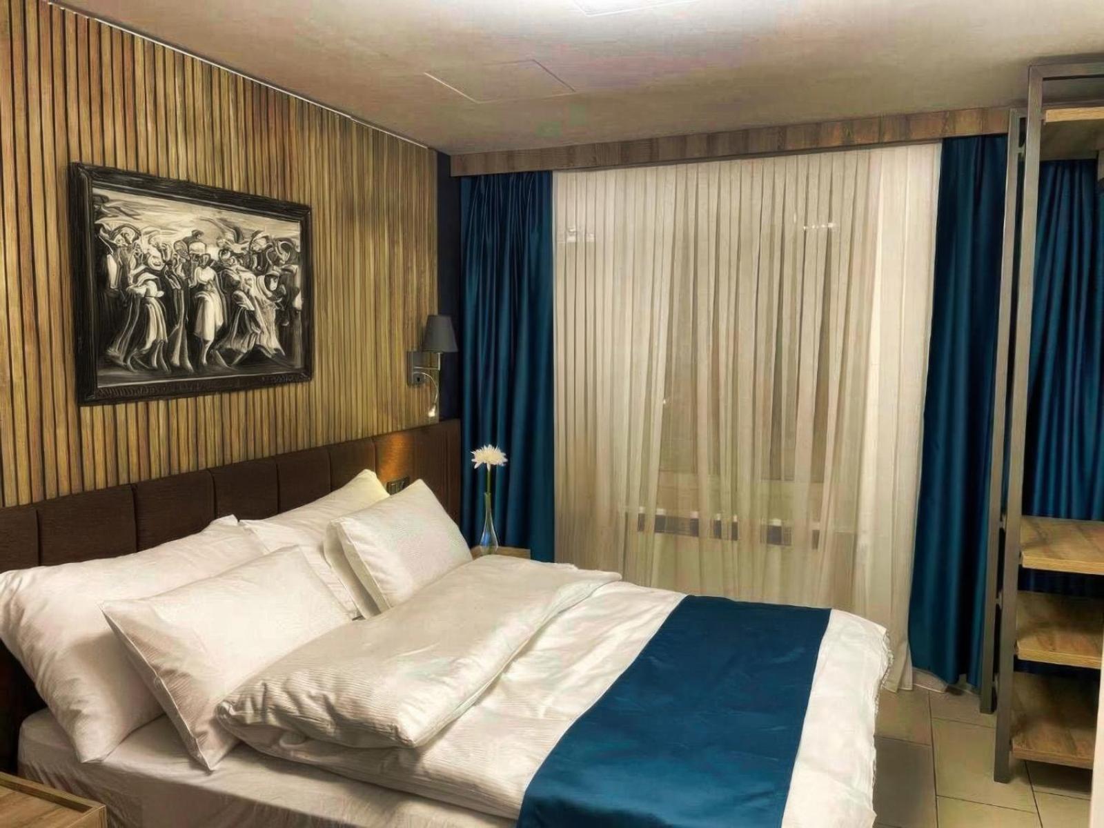 Nani Hotel