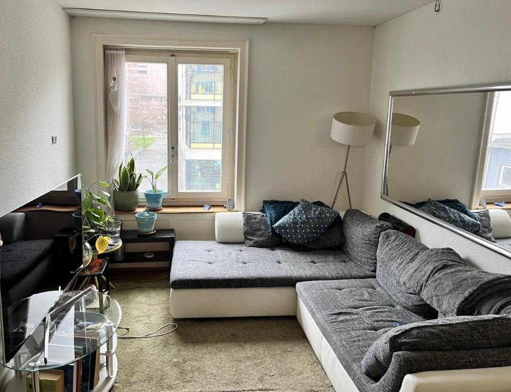 5 Mins From Stadion Letzigrund Apartment *