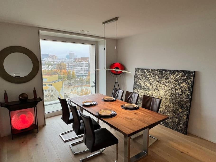 Luxury - To Everything * Zurich