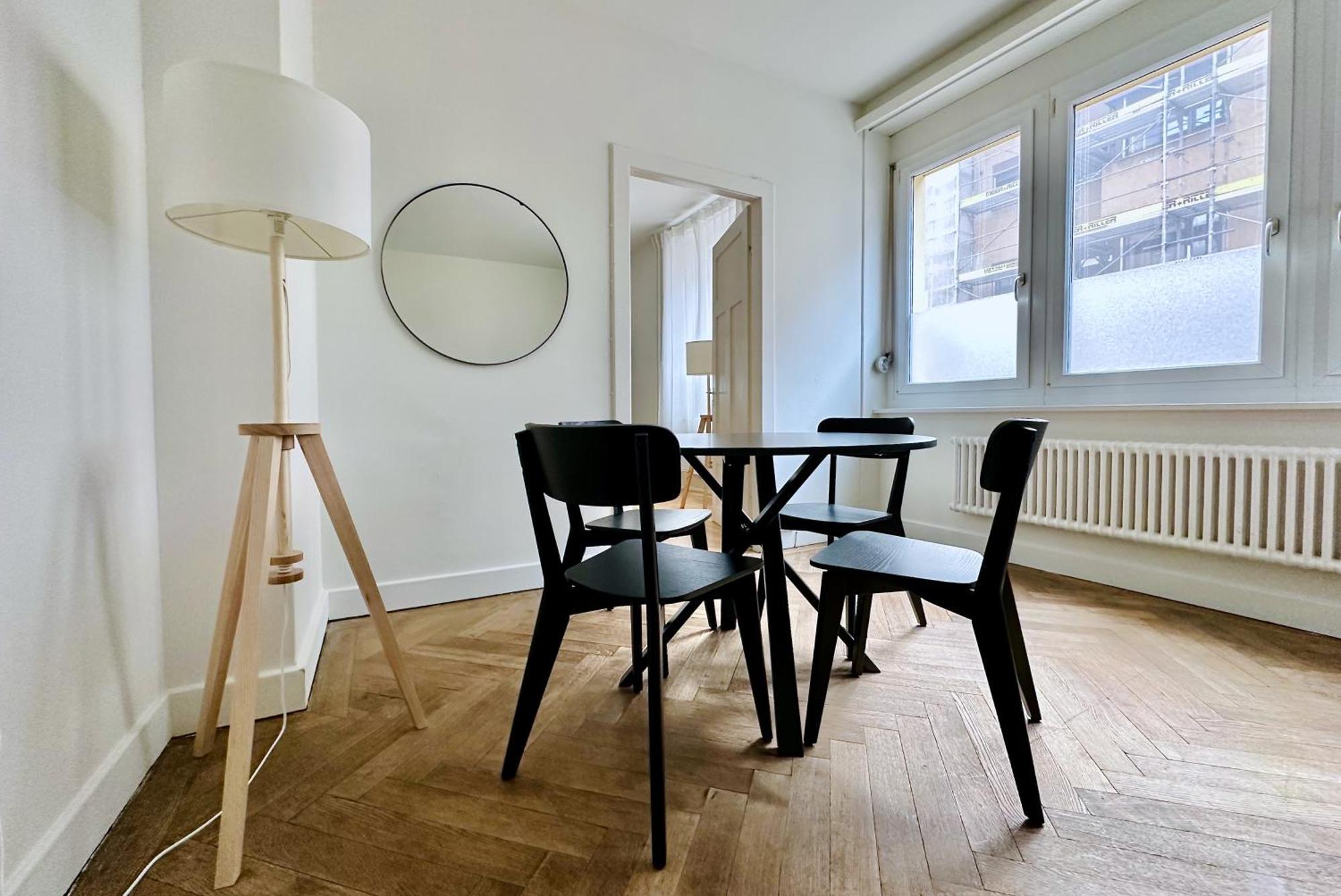 Citycentral 2 Bedroom Flat Near Main Station * Zurich