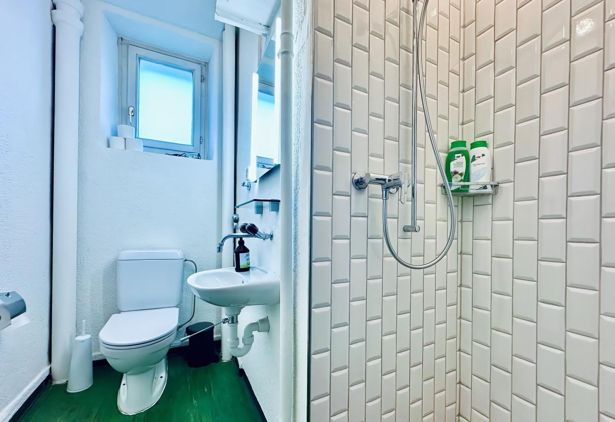 Apartment Citycentral 2 Bedroom Flat Near Main Station