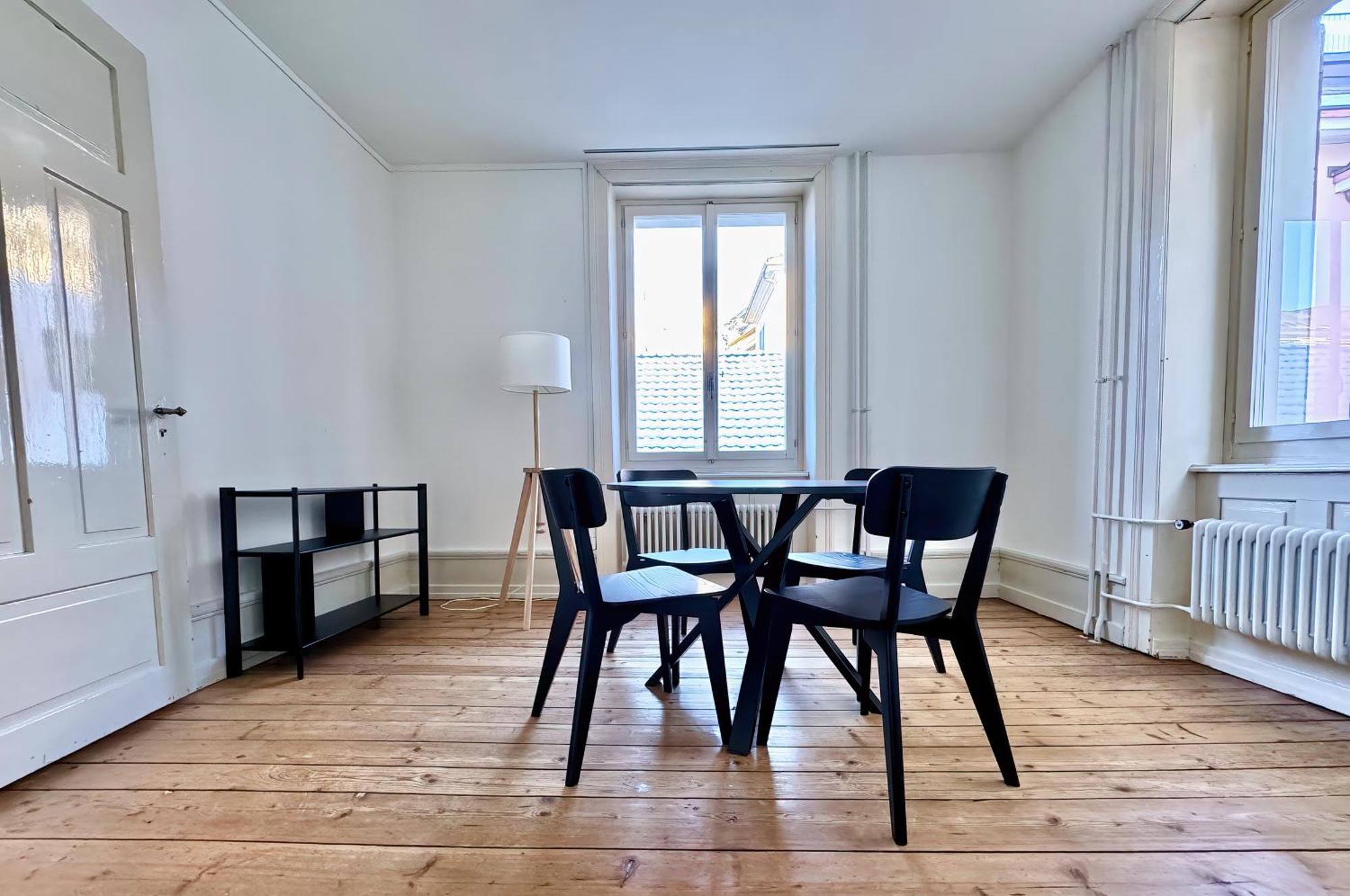 Citycentral 2 Bedroom Flat Near Main Station Apartment *