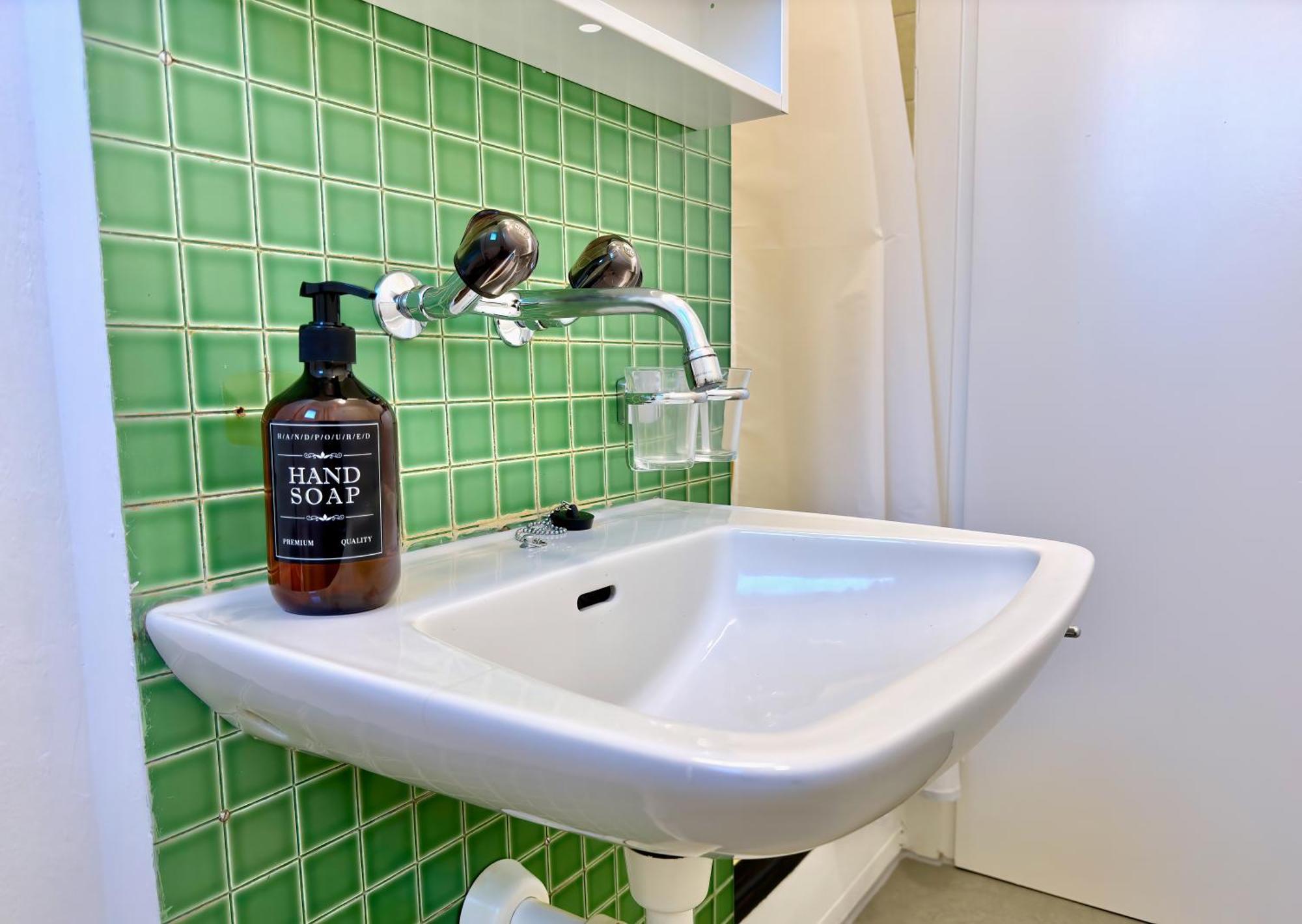 Apartment Citycentral 2 Bedroom Flat Near Main Station Zurich