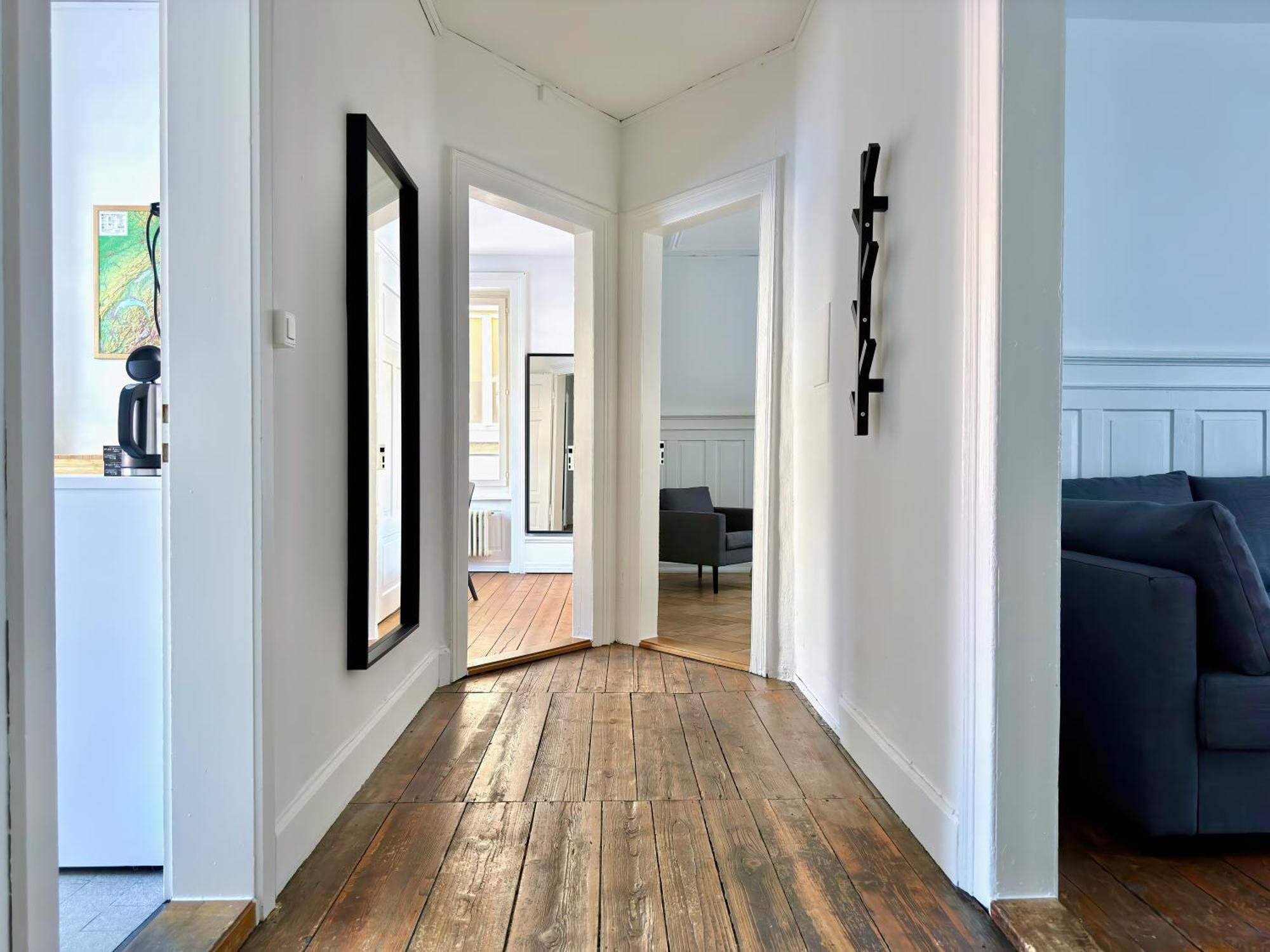 Citycentral 2 Bedroom Flat Near Main Station *