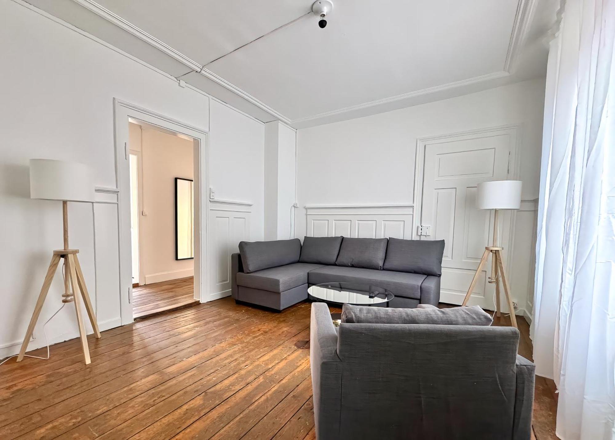 Citycentral 2 Bedroom Flat Near Main Station * Zurich