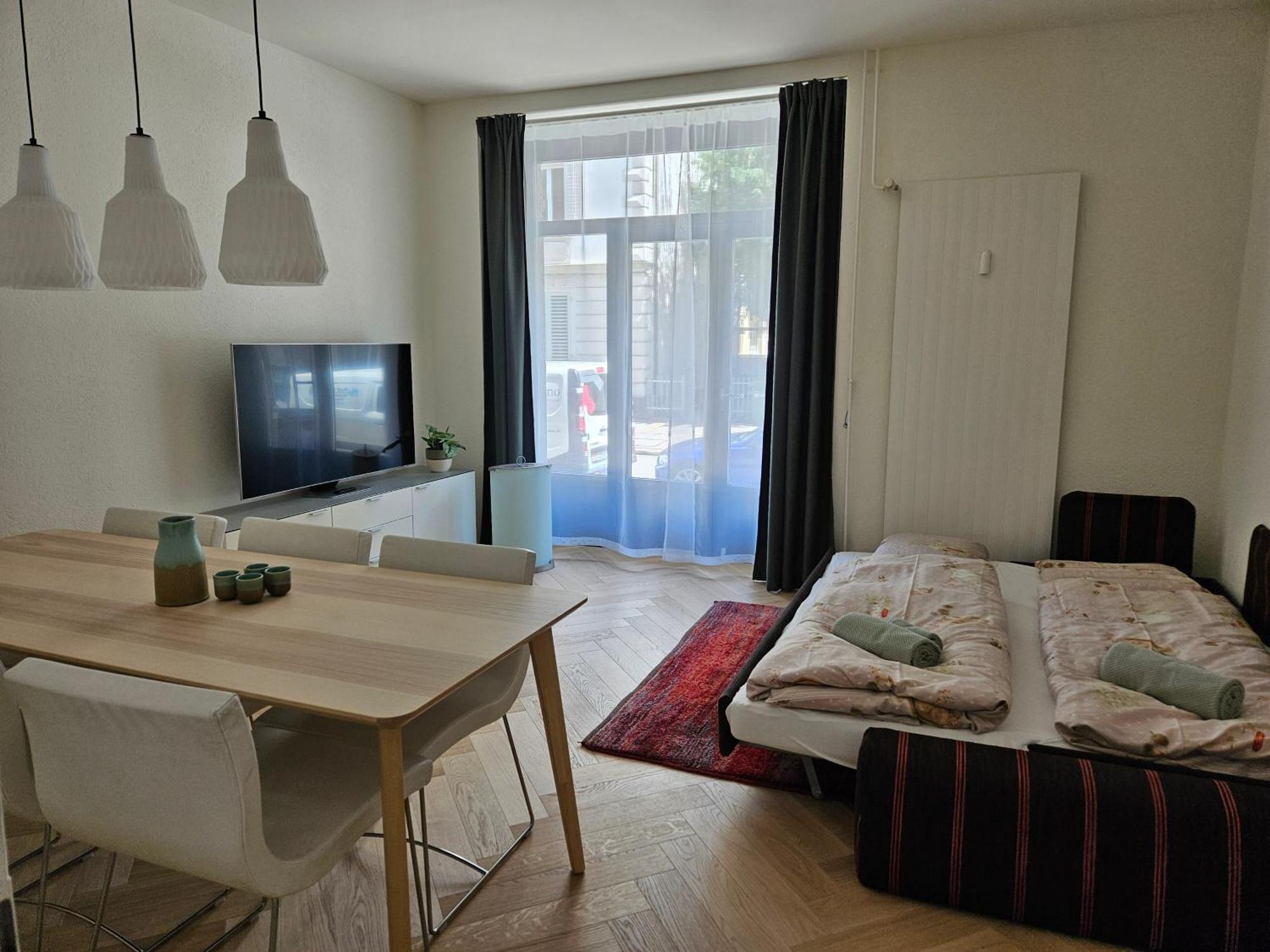 New 2 Bedroom - 15min From Paradeplatz