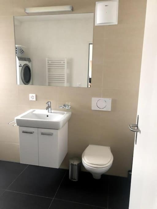 Very Sunny 1br Flat In The Center - West4 Apartamento *