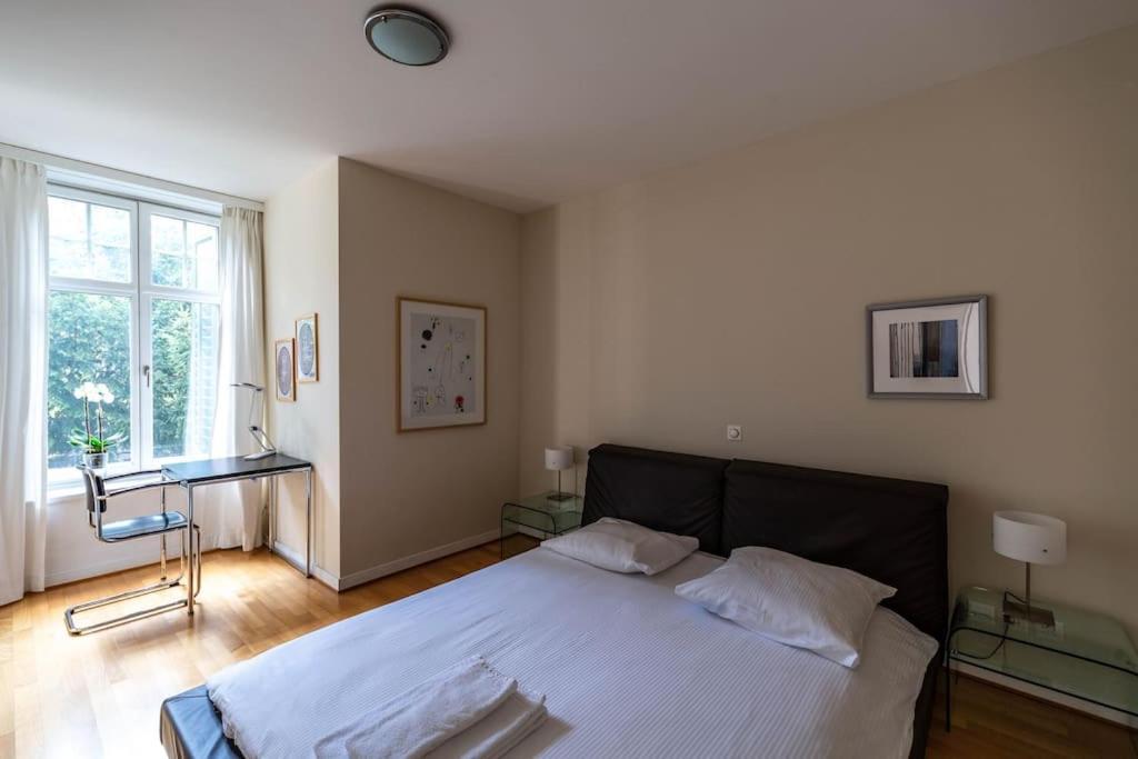 1br Executive - Mainau 5 Apartment