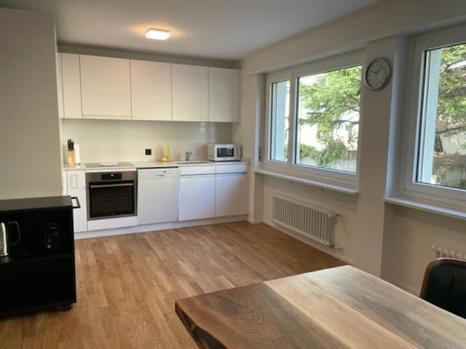 Sunny And Very 2br Flat - Sky8 Apartment Zurich