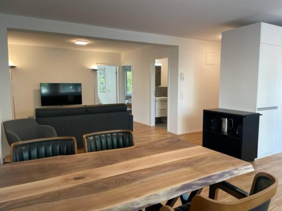 Apartment Sunny And Very 2br Flat - Sky8