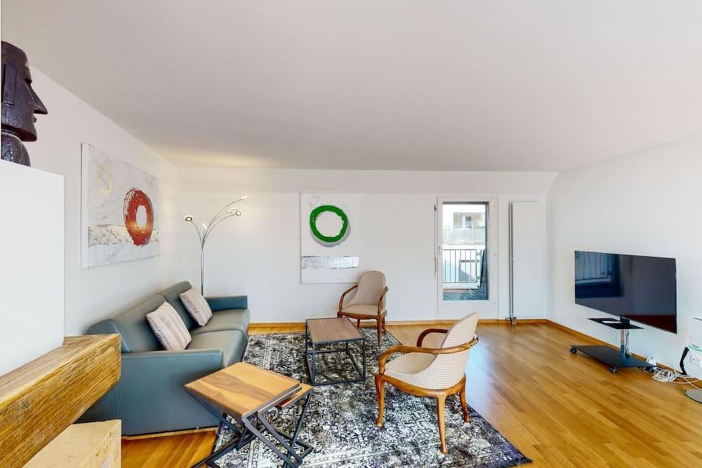 Fantastic Penthouse Near - Mainau 14 Apartment *