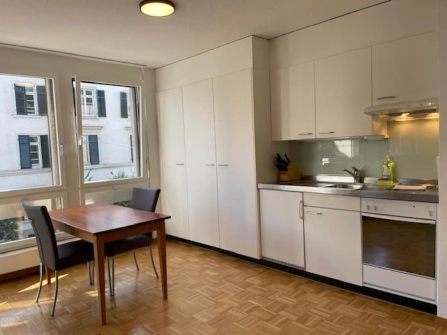 Practical And Cozy - Art 6 Apartment *