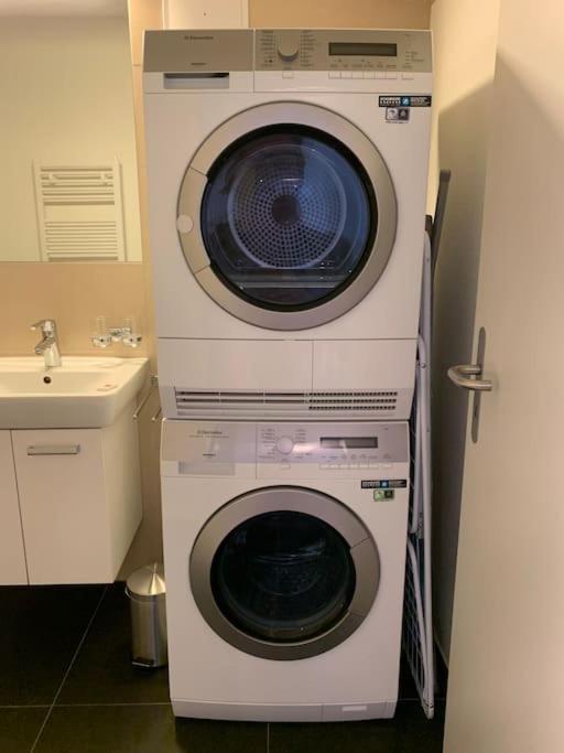 Nice And Big 1br Flat In The City Center - West 5 Apartamento
