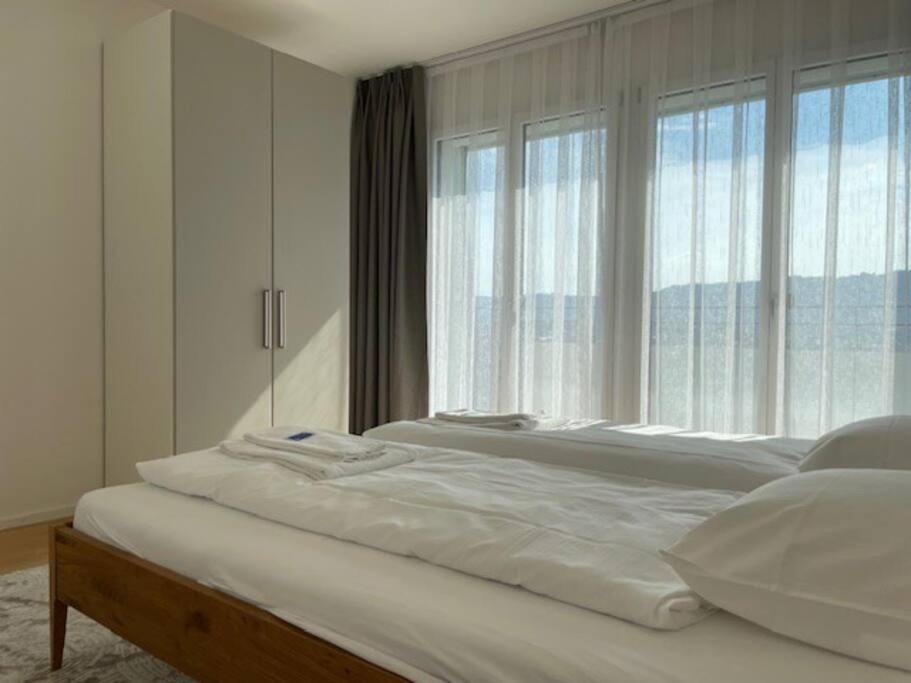 Apartment Faboulous 1br Near Center - Sun 16 *