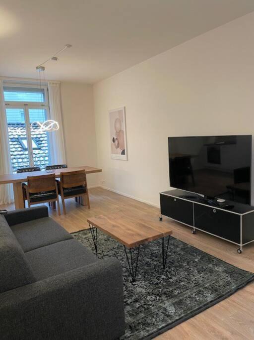 Apartment Elegant 2br - Canal3 Zurich