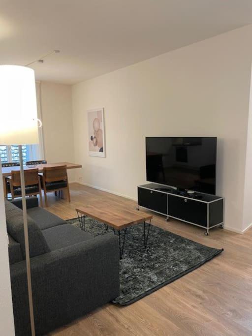 Apartment Elegant 2br - Canal3 Zurich
